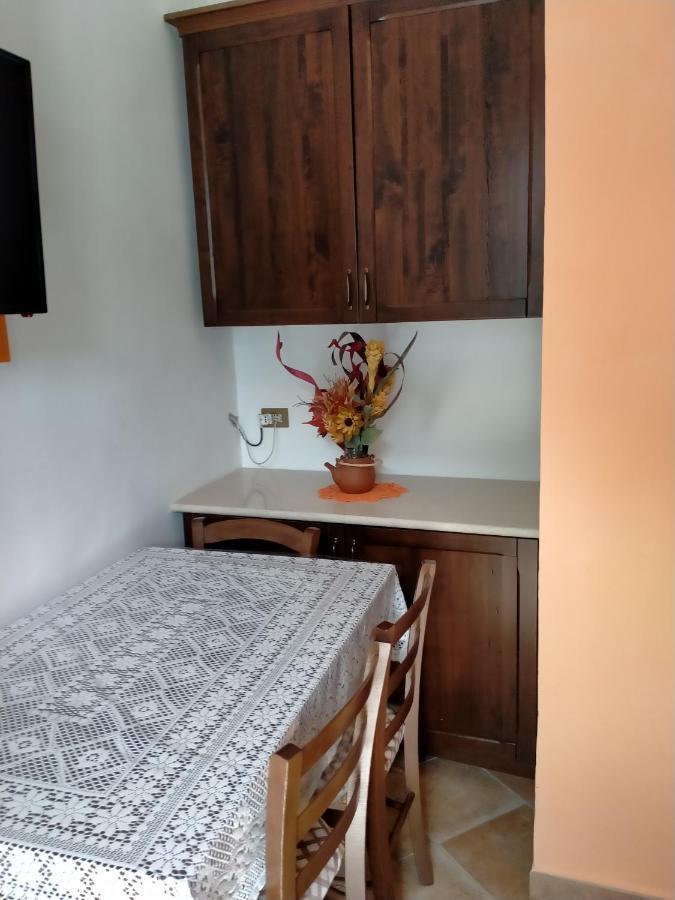 카시아 La Bomboniera Casa Vacanze 아파트 외부 사진