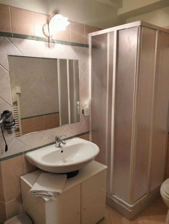 카시아 La Bomboniera Casa Vacanze 아파트 외부 사진